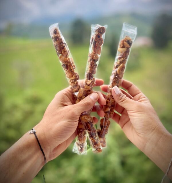 NUECES DE BRASIL